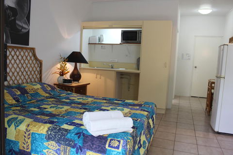 Amaroo On Mandalay, Magnetic Island - New South Wales Tourism  0