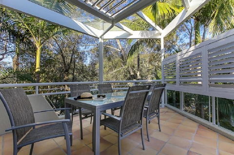 Emerald Noosa - New South Wales Tourism  16