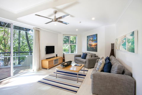 Emerald Noosa - New South Wales Tourism  24