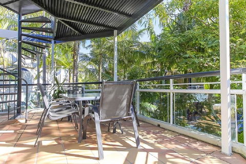 Emerald Noosa - New South Wales Tourism  6