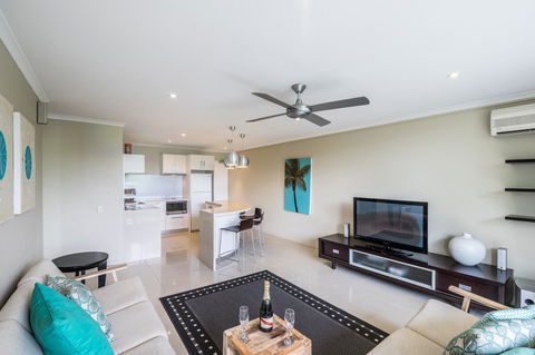 Noosa Harbour Resort - New South Wales Tourism  9