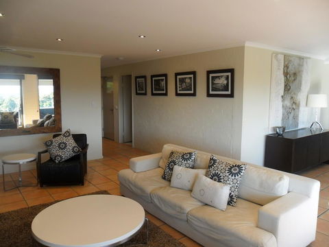 Myuna Holiday Apartments - New South Wales Tourism  37