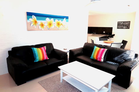 Myuna Holiday Apartments - New South Wales Tourism  8
