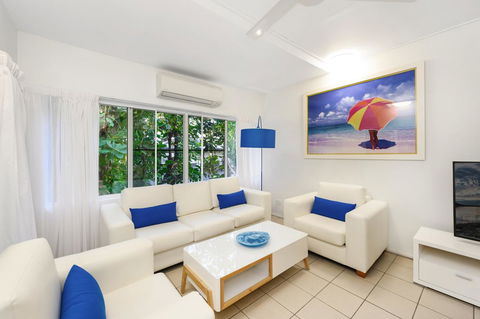 By The Sea Port Douglas - New South Wales Tourism  0