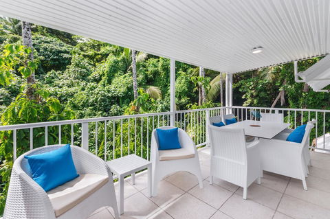 By The Sea Port Douglas - New South Wales Tourism  7