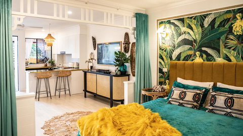 NOMAD - Luxe Apartment - New South Wales Tourism  13