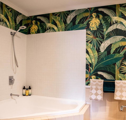 NOMAD - Luxe Apartment - New South Wales Tourism  11