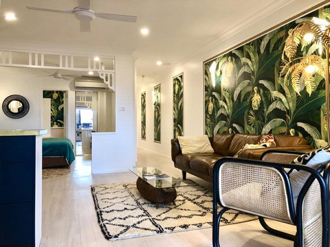 NOMAD - Luxe Apartment - New South Wales Tourism  24