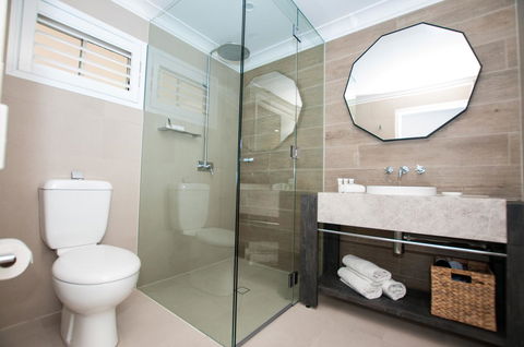Mercure Clear Mountain Lodge - New South Wales Tourism  9