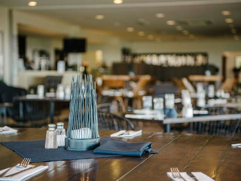 Mercure Clear Mountain Lodge - New South Wales Tourism  35