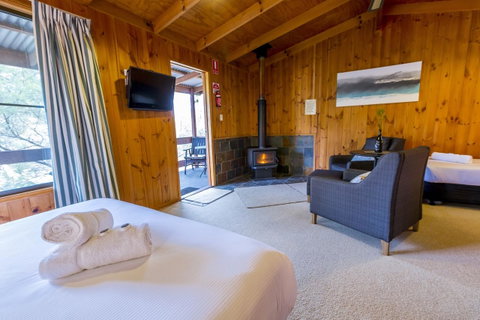Granite Belt Retreat And Brewery - New South Wales Tourism  10