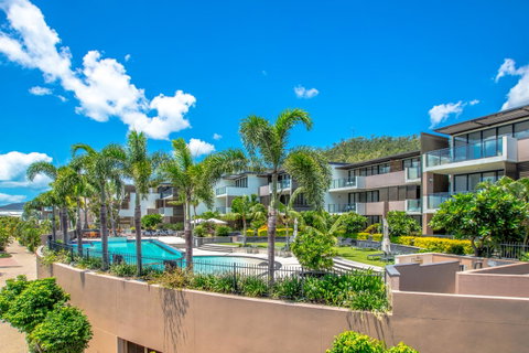 Mirage Whitsundays - New South Wales Tourism  32