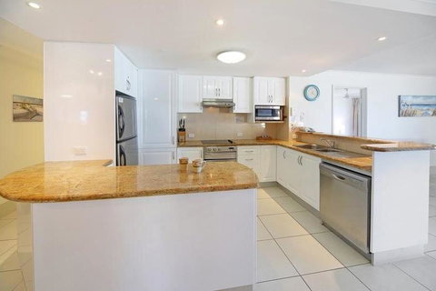 Coolum Caprice - New South Wales Tourism  5