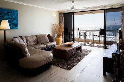 Coolum Caprice - New South Wales Tourism  1