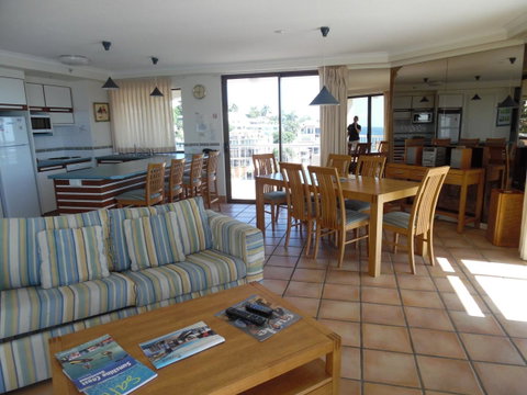 Coolum Caprice - New South Wales Tourism  12