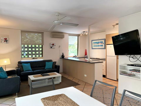 The Hastings Beach Houses - New South Wales Tourism  9