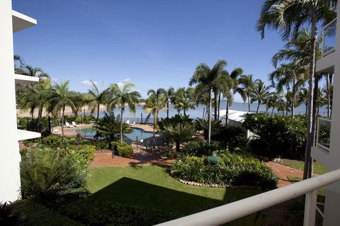 Mariners North Holiday Apartments - New South Wales Tourism  15