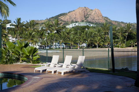 Mariners North Holiday Apartments - New South Wales Tourism  13