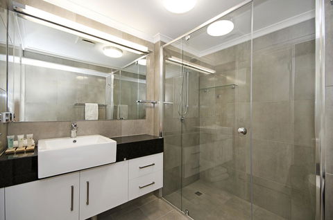 Mariners North Holiday Apartments - New South Wales Tourism  42