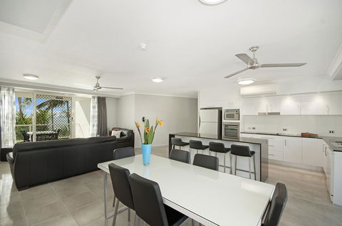 Mariners North Holiday Apartments - New South Wales Tourism  40