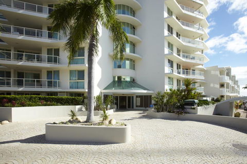 Mariners North Holiday Apartments - New South Wales Tourism  16