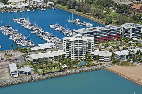Mariners North Holiday Apartments - New South Wales Tourism  20