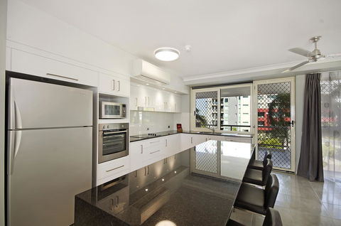 Mariners North Holiday Apartments - New South Wales Tourism  33
