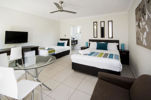 The Beach Motel Hervey Bay - New South Wales Tourism  4