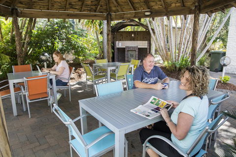 The Beach Motel Hervey Bay - New South Wales Tourism  11