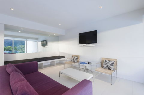 Pool Resort Port Douglas - New South Wales Tourism  15