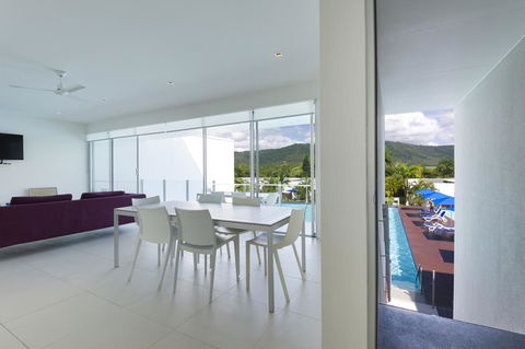 Pool Resort Port Douglas - New South Wales Tourism  19