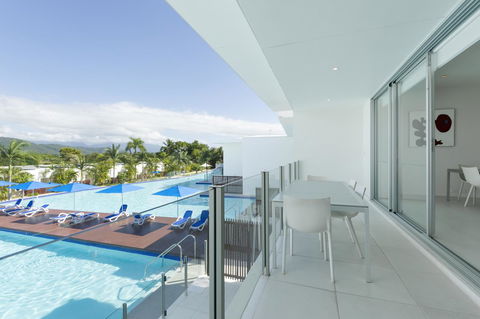 Pool Resort Port Douglas - New South Wales Tourism  26