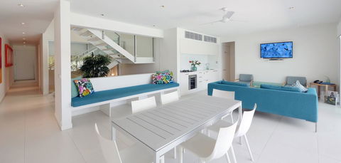 Pool Resort Port Douglas - New South Wales Tourism  6