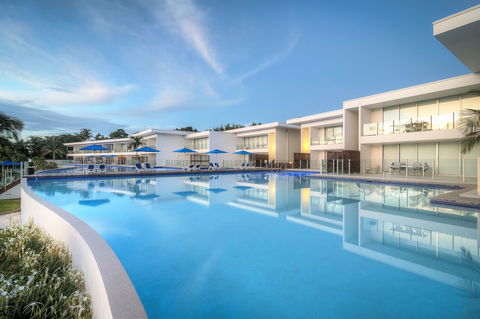 Pool Resort Port Douglas - New South Wales Tourism  0