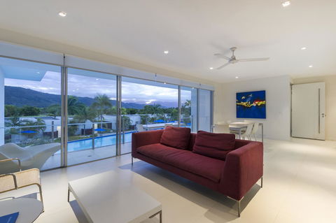 Pool Resort Port Douglas - New South Wales Tourism  17