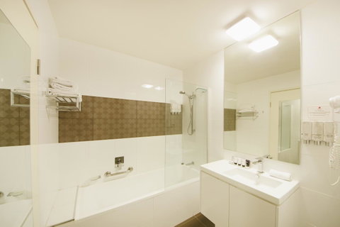City Golf Club Motel - New South Wales Tourism  38