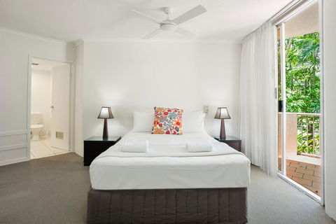 Noosa Tropicana - New South Wales Tourism  33