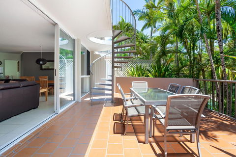 Noosa Tropicana - New South Wales Tourism  26