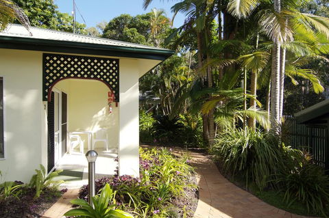 The Port Douglas Queenslander - New South Wales Tourism  27