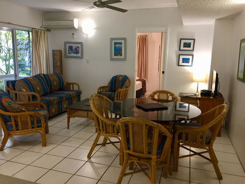 The Port Douglas Queenslander - New South Wales Tourism  6