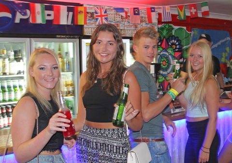 Backpackers In Paradise 18-35 Hostel - New South Wales Tourism  8