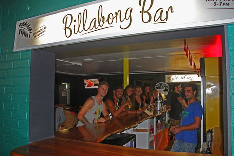 Backpackers In Paradise 18-35 Hostel - New South Wales Tourism  12