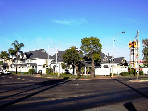 Dalby Manor Motor Inn - New South Wales Tourism  19