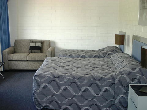 Dalby Manor Motor Inn - New South Wales Tourism  35