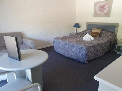 Dalby Manor Motor Inn - New South Wales Tourism  2
