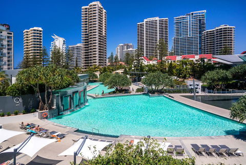 Q1 Resort & Spa - Official - New South Wales Tourism  3