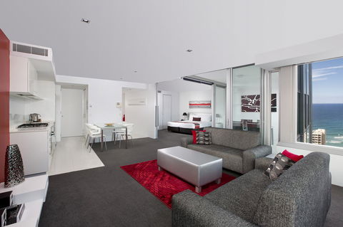 Q1 Resort & Spa - Official - New South Wales Tourism  27