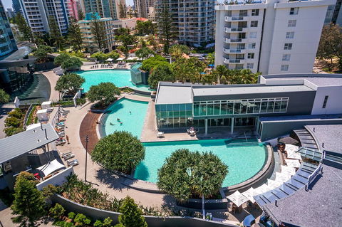 Q1 Resort & Spa - Official - New South Wales Tourism  2