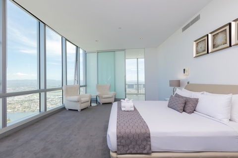 Q1 Resort & Spa - Official - New South Wales Tourism  11