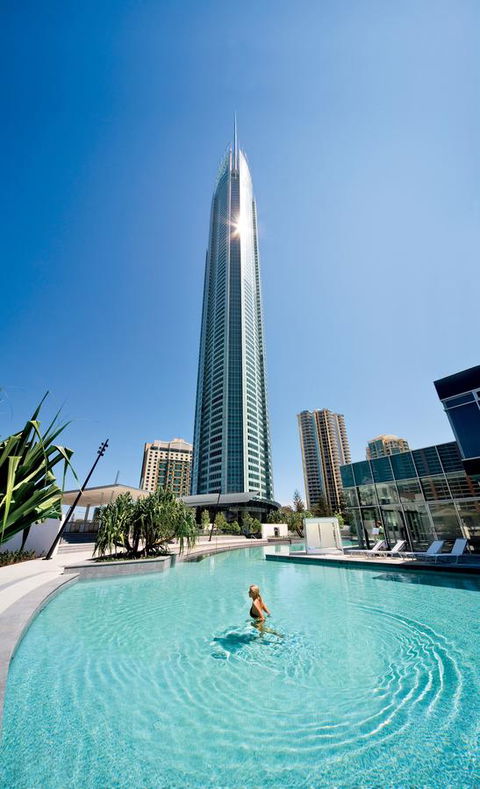 Q1 Resort & Spa - Official - New South Wales Tourism  0